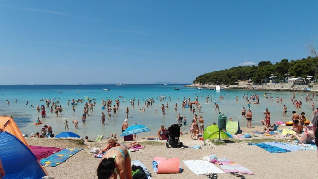 najlepse-hrvaske-plaze-za-druzine-z-otroki