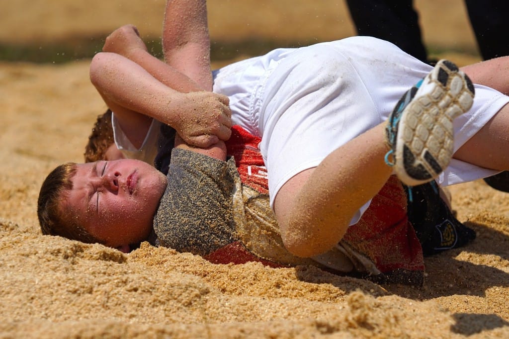 Tvegana igra: Zakaj jo otroci obožujejo in potrebujejo
