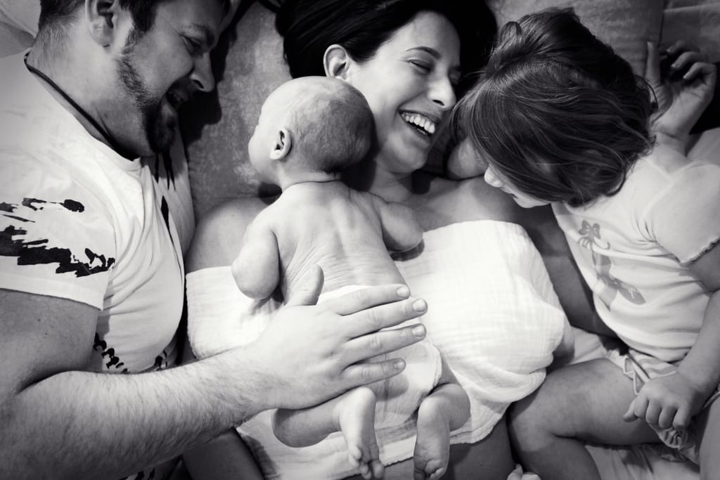 Odlična Coca Colina reklama, ki realno prikazuje starševstvo (video)