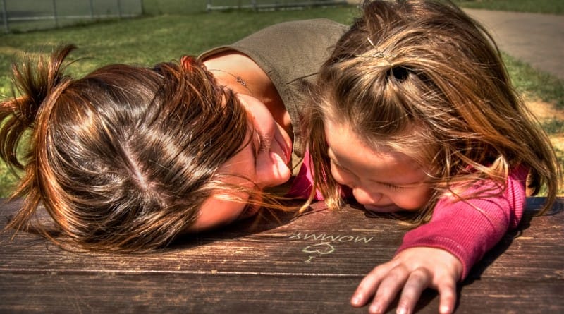 Devet stavkov, ki bi jih morali ponavljati otrokom