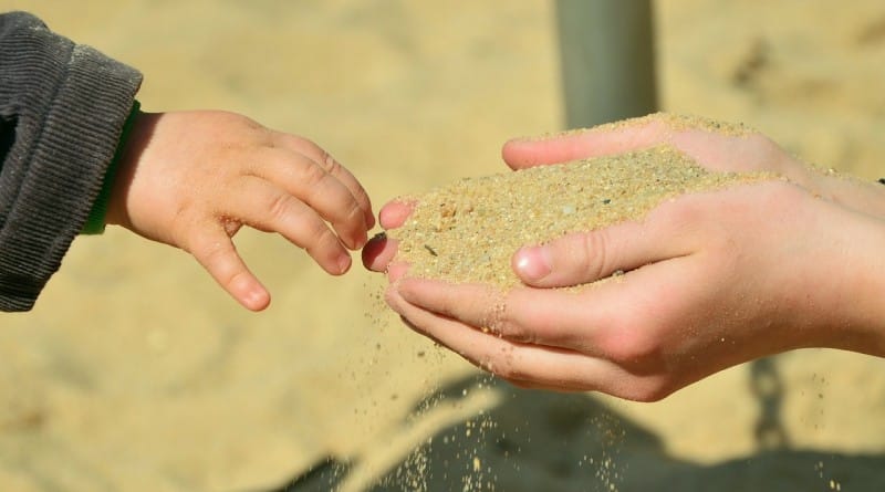 Od zibelke pa do groba najlepša je starševska doba
