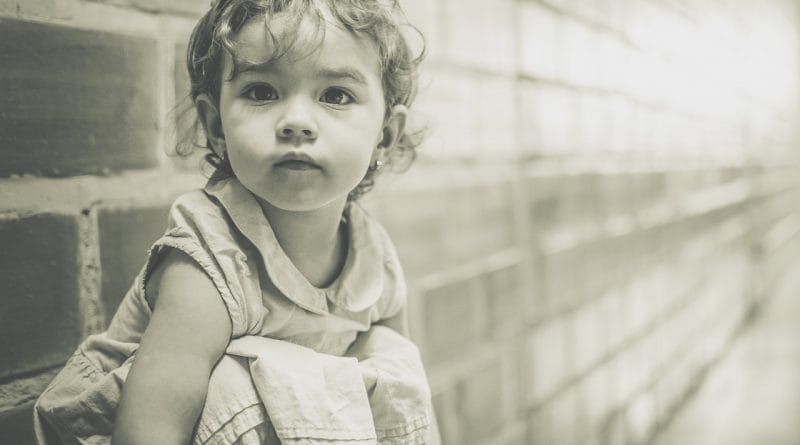 10 najslabših stvari, ki so jih starši počeli v preteklosti