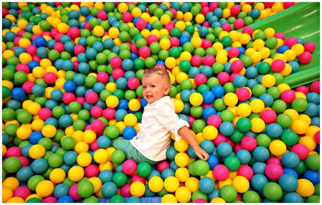 20 dejstev o otrocih - mali vodniček za bodoče starše