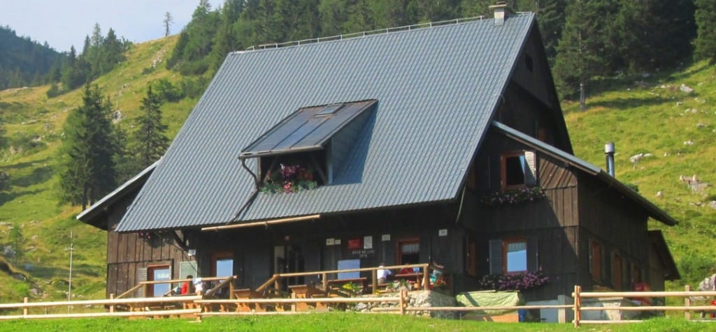 Koča na Loki pod Raduho