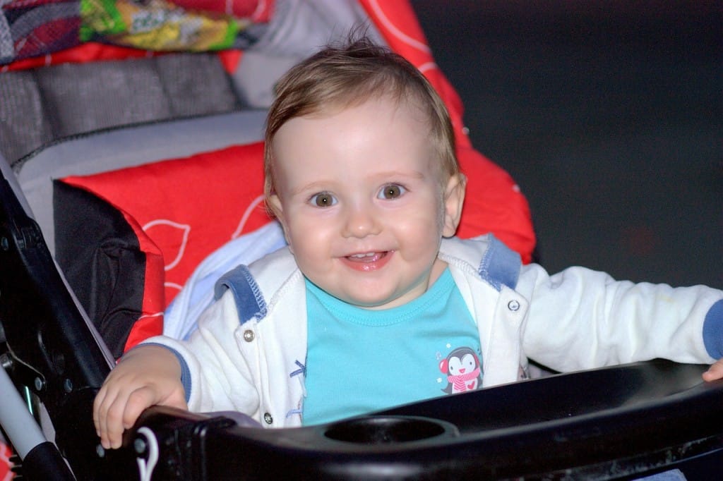 Razvoj dojenčka v devetem mesecu