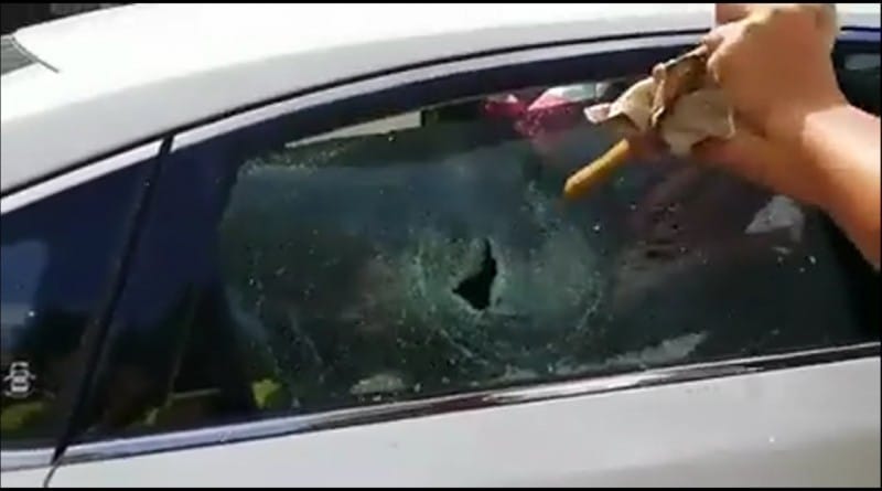 Vročinski udar v avtomobilu - starši, te napake nikar ne naredite