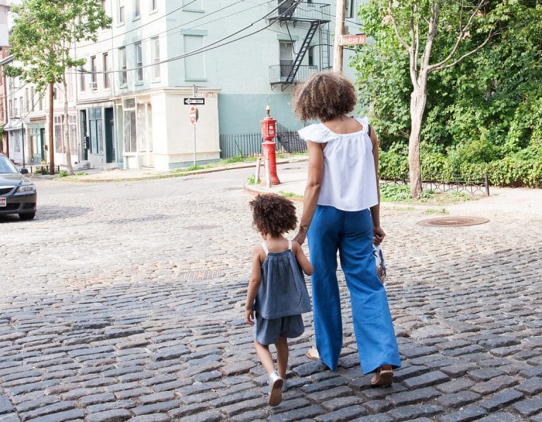 Kako začeti pogovor s predšolskim otrokom