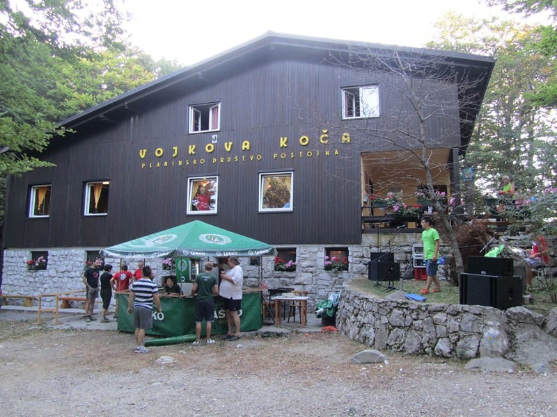 Vojkova koča na Nanosu