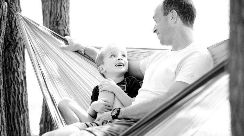 Kako pravilno kritizirati otroka, da ga pri tem ne užalimo?