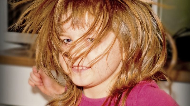 Štiriletnik ima izpade zaradi »trapastih stvari« Kako potrpežljivi naj bodo njegovi starši?