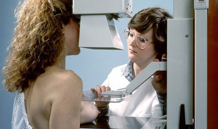 Mamografija: koristi, nevarnosti, kaj morate vedeti