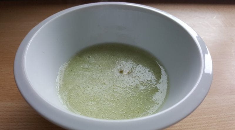 Recept: zelenjavna juhica s piščancem za dojenčke (4-6 mesecev)