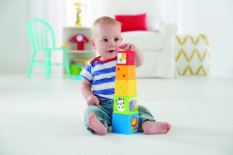 Zakaj se vaš otrok mora igrati