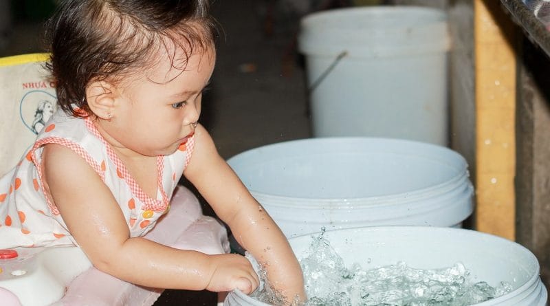 Osnove zdravega celostnega razvoja skozi življenje v domeni ZMOREM, KER SEM (3)