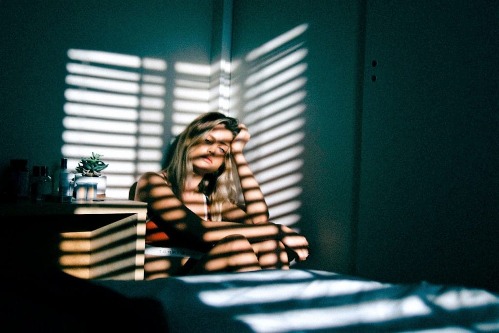 Treskajoča vrata, kaznovanje in odtujeni odnosi