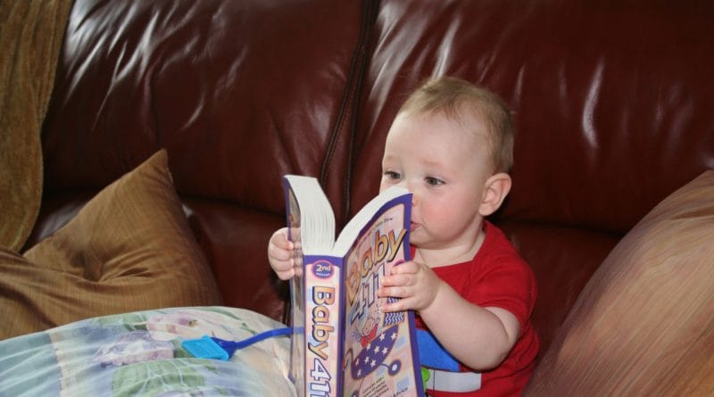 5 dejstev, zakaj je branje pomembno za otrokovo zdravje