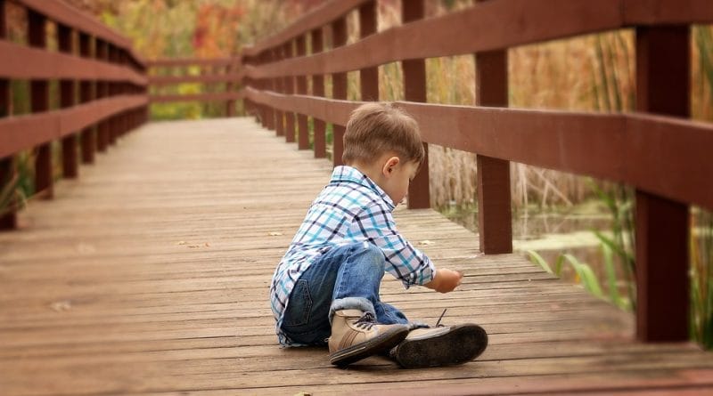 Kako lahko začnete držati prostor za otrokov jok