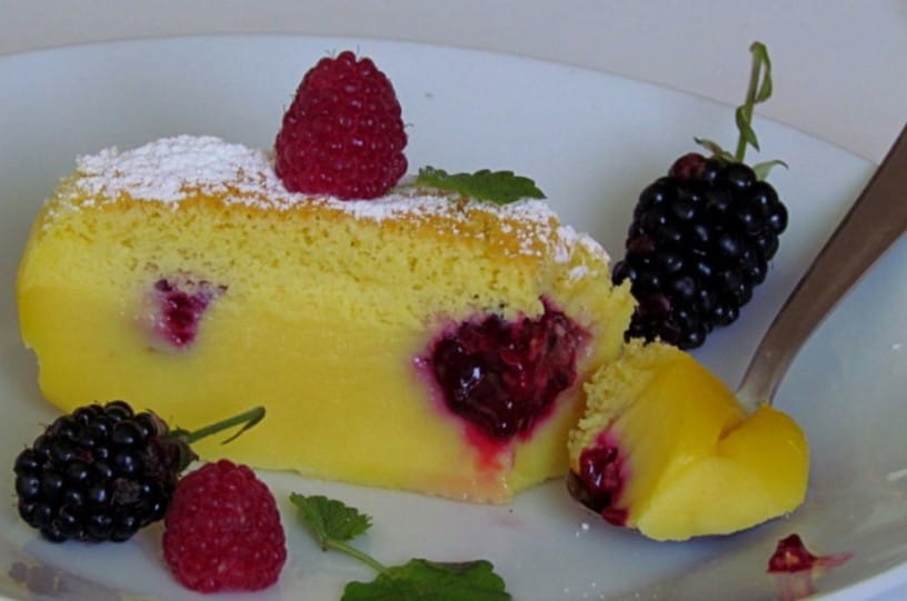 Marianin recept za čarobne rezine z robidami in malinami