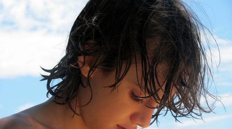 Kaj najstnik potrebuje od staršev in kako ga imeti rad