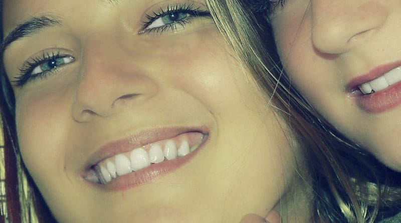 Obdobje skrbi za druge: od 7 do 12 let in obdobje intimnosti od 12 do 19 let