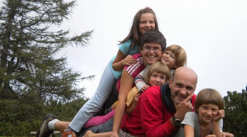 Razvojna obdobja in starševstvo