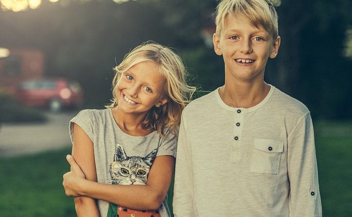 Vzgojimo srečne otroke