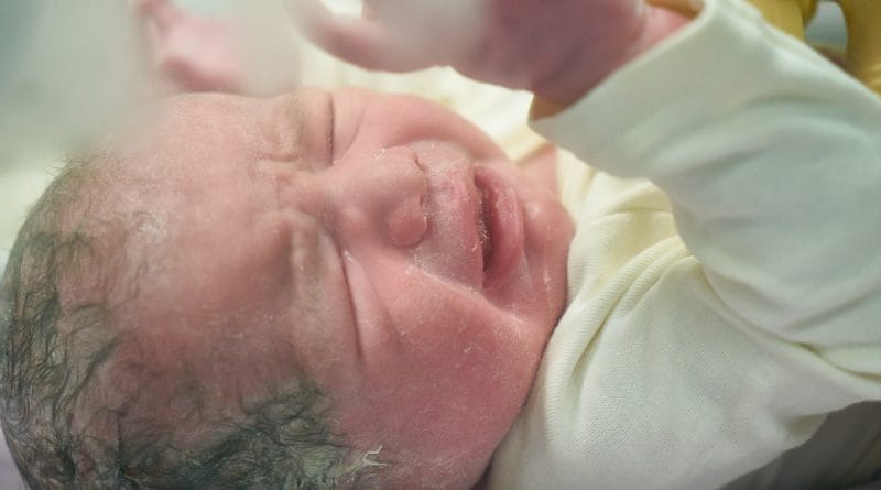 Porodna izkušnja - kako bi jo v nekaj besedah opisali?