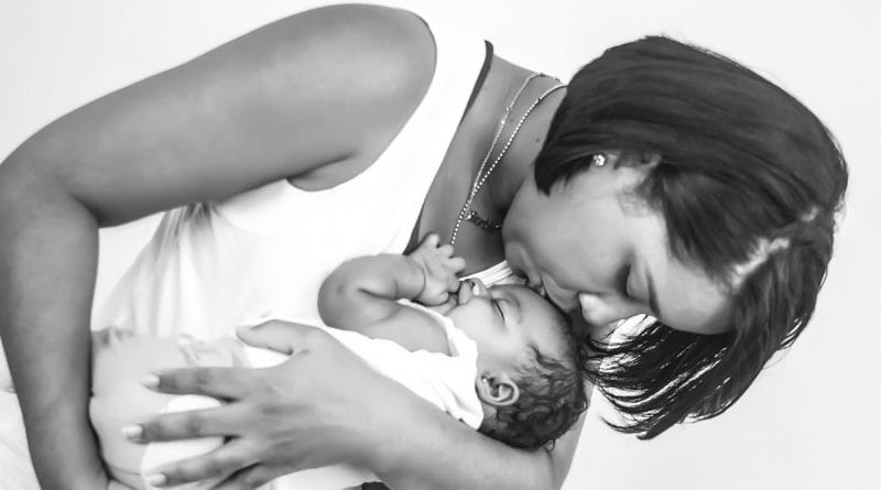 Oksitocin - za lažje premagovanje izzivov materinstva