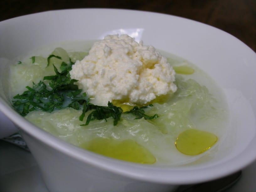 Enostavna juha iz kumaric