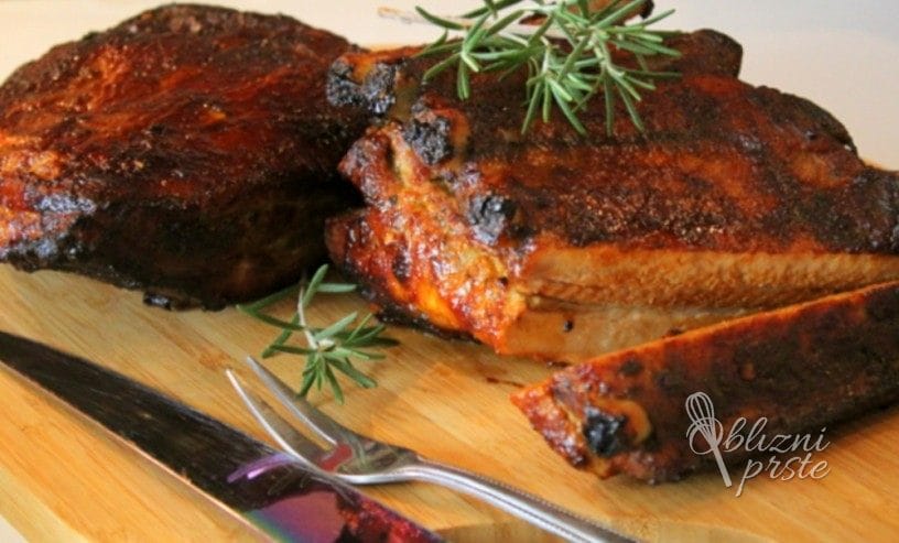 Marinirana in slastno zapečena lojtrca rebrc