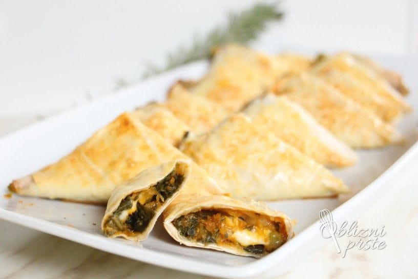 Pečeni žepki z zelenjavo in sirom