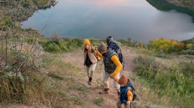 Katera oblačila vzeti s seboj na družinski izlet?