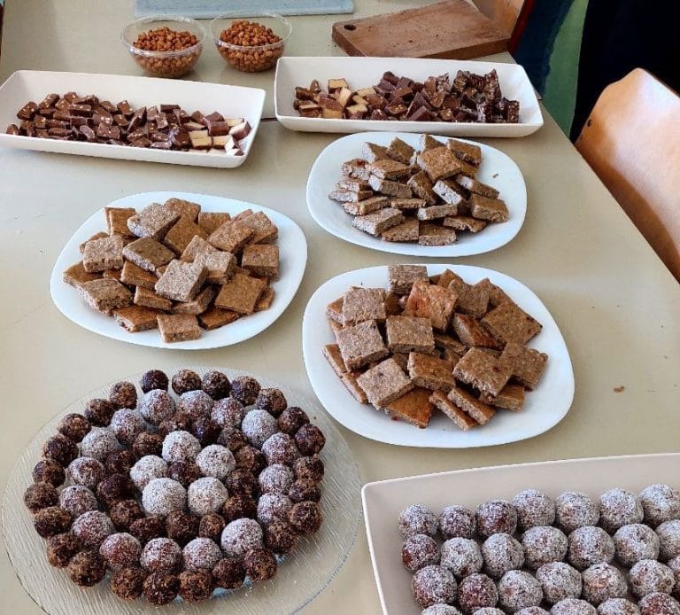 V četrtek imamo dogodek na Obali. Prideš?