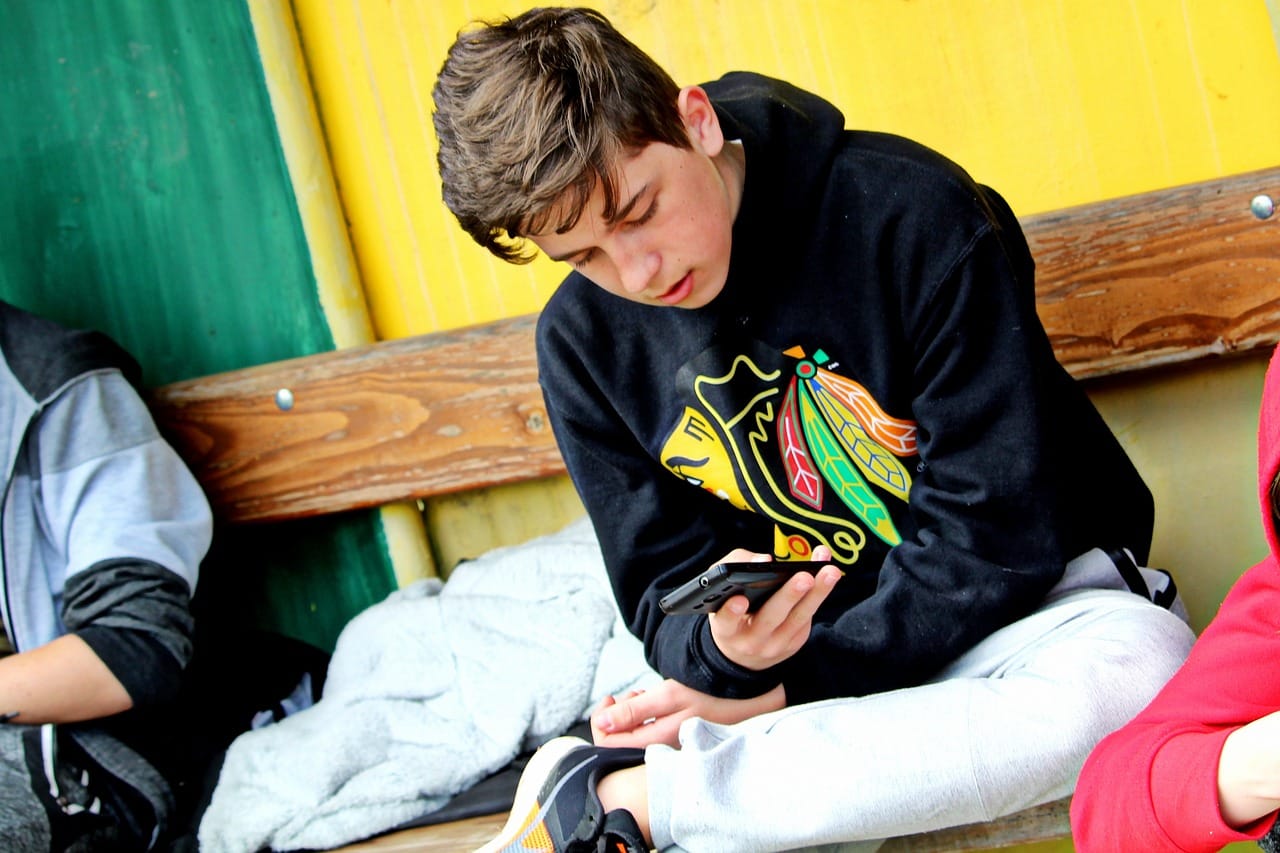 Vloga staršev pri preprečevanju odvisnosti od telefona pri otrocih