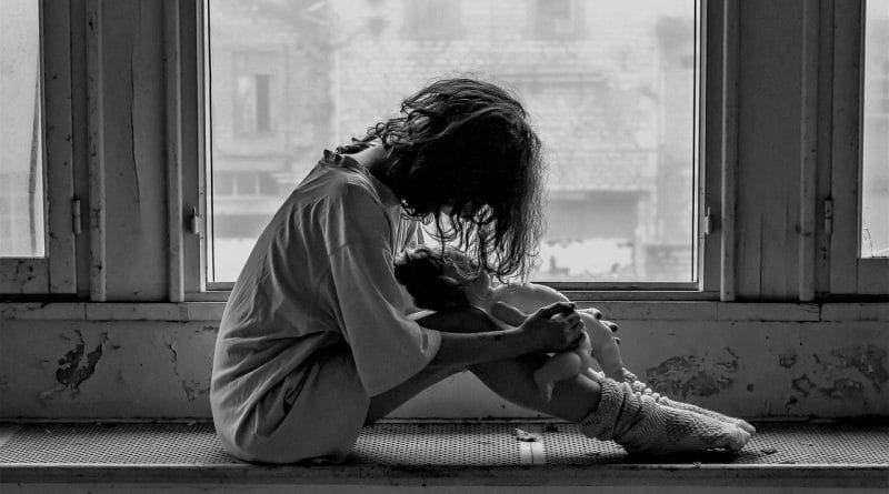 Kam se obrniti in kako ukrepati ob spolnem nasilju