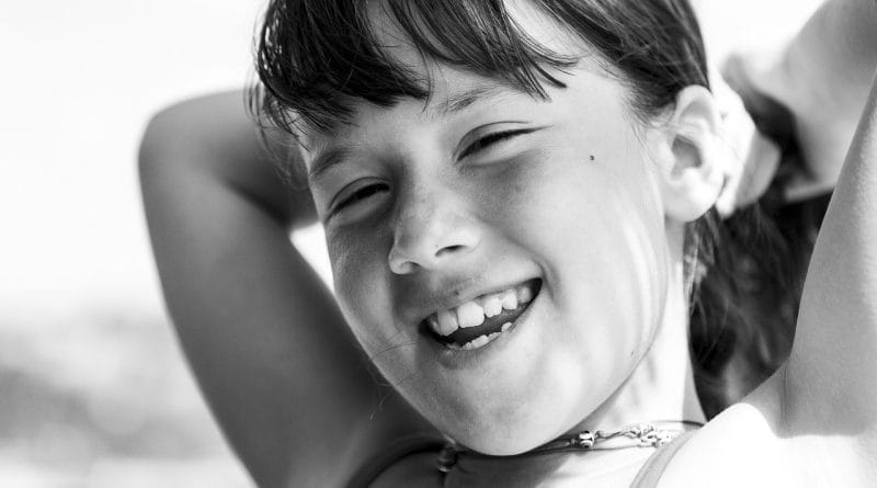 Otroci, rojeni avgusta: Poglobljen pogled na astrološke, zdravstvene in družbene vidike